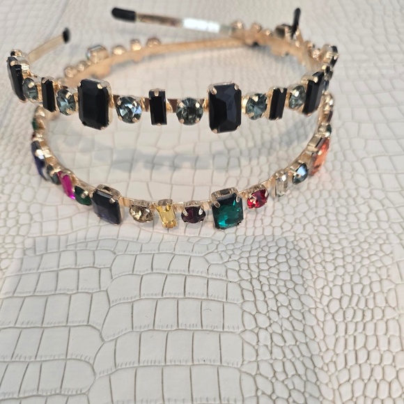 💋Two (2) Headbands FOR ONE LOW PRICE! - Picture 4 of 12